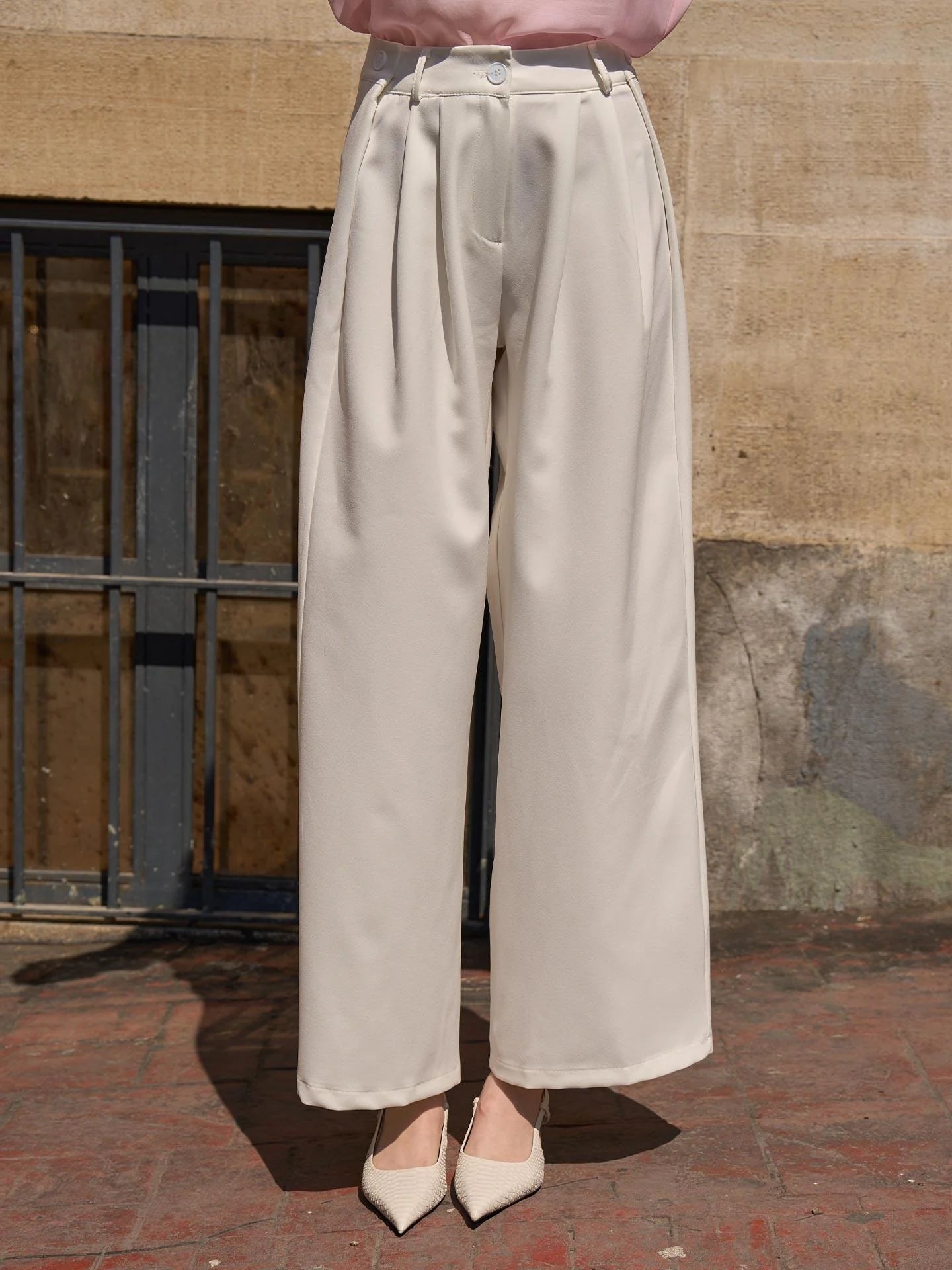 Double-Pleated Palazzo Pants – Off White (Ekru)