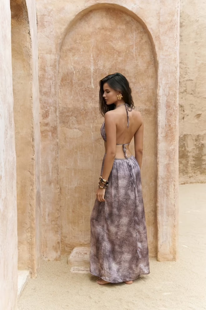 Gralorid Long Dress with Lace Details and Neckline